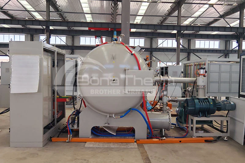 Vacuum-Sintering-Furnace-ceramic-fiber-thermal-field-)